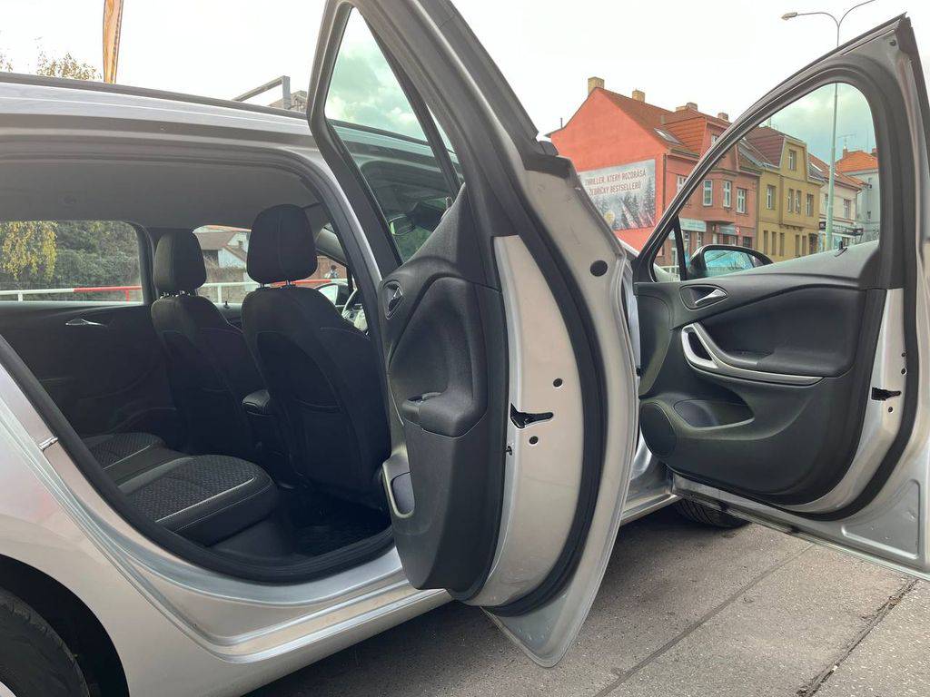 Opel Astra 1.5CDTi/2022/ELEG./AT9/TAŽNÉ,Z
