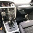 Audi A4 2.0TDI/2010/S.KNIHA,SPORT-140