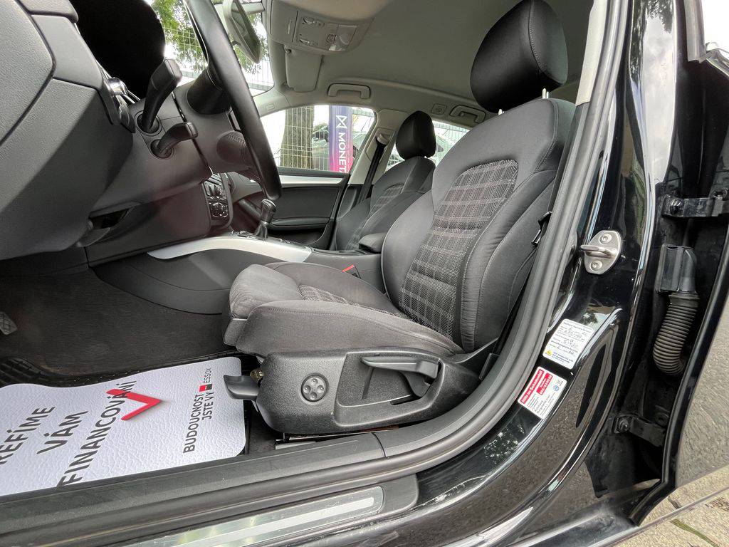 Audi A4 2.0TDI/2010/S.KNIHA,SPORT-140