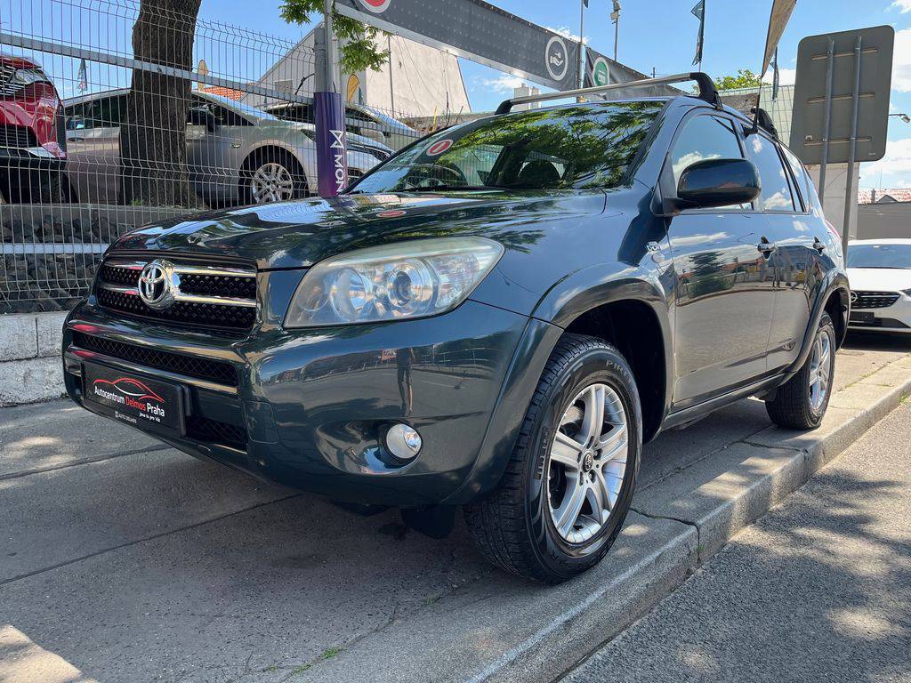 Toyota  2.2D-130kW/4x4/2006/2MAJ,MAN6,