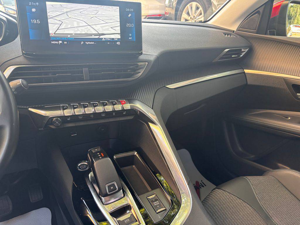 Peugeot 3008 1.5HDi-AT8/2022/1MAJ,CZ-ZÁRUKA