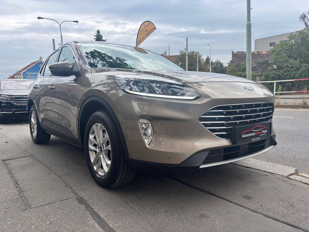 Ford Kuga 2.0EB-140KW/2021/TITAN-4x4-ZÁR