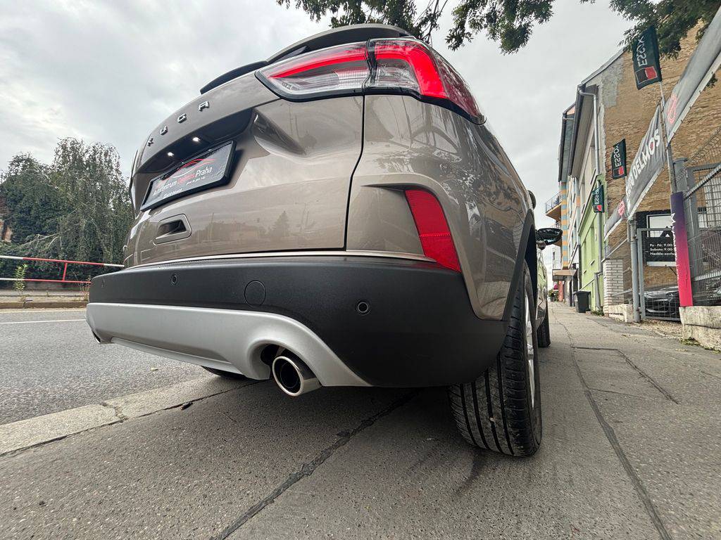 Ford Kuga 2.0EB-140KW/2021/TITAN-4x4-ZÁR