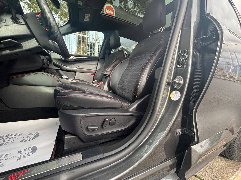 Ford Kuga 2.5PHEV/2023/ST-Line X-1MAJ