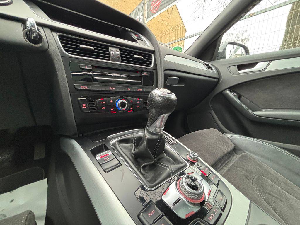 Audi A4 3.0TDI/2013/4X4,MAN6-S-LINE-WE