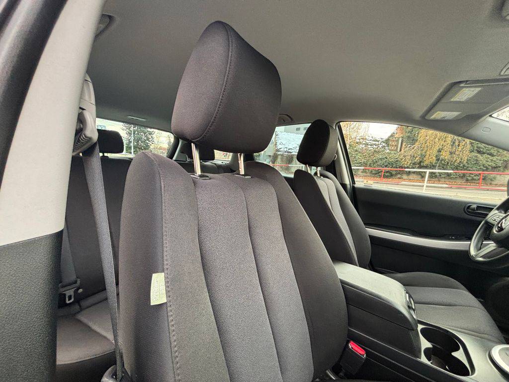 Mazda CX-7 2.3DISI-AT,1MAJ-4X2-S.KNIHA