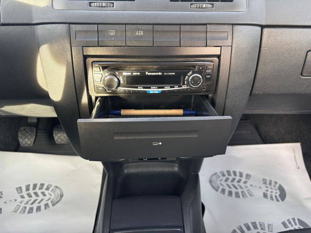 Škoda Fabia 1.2HTP/2006/1MAJ.ČR.S.KNIHA