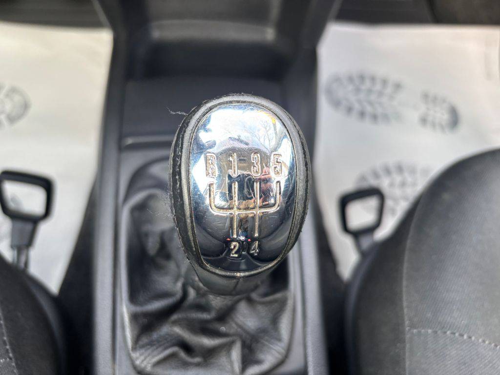 Škoda Fabia 1.2HTP/2006/1MAJ.ČR.S.KNIHA