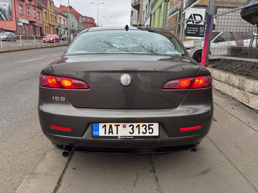 Alfa Romeo 159 1.9JTS 16V-Distinctive.MANUAL