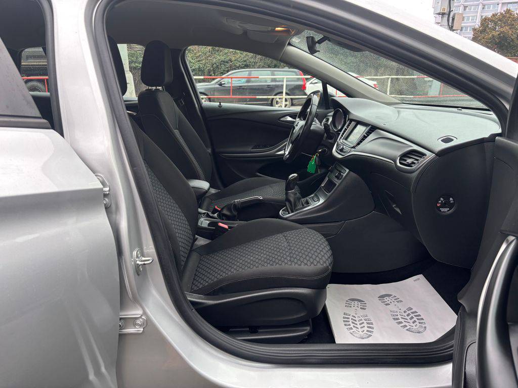 Opel Astra 1.5CDTi/2022/1M,DPH-ZÁRUKA 24M