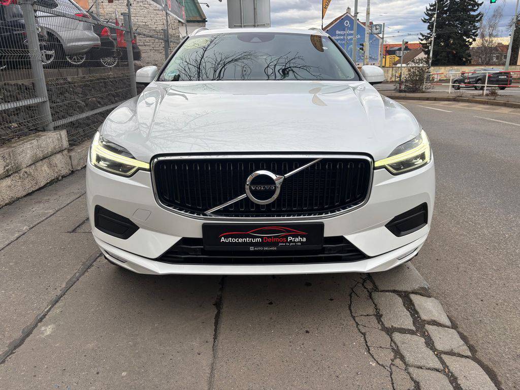 Volvo XC60 D4/2021/1MAJ.AT,TAŽ,MOMENTUM P