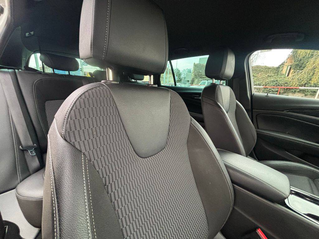 Opel Insignia 2.0CDTi/2022/1MAJ,DPH-SPORT-ZÁ