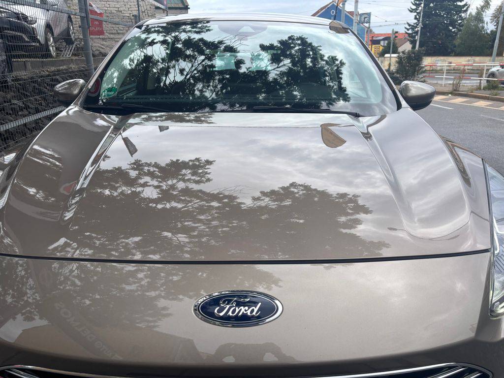 Ford Kuga 2.0EB-140KW/2021/TITAN-4x4-ZÁR