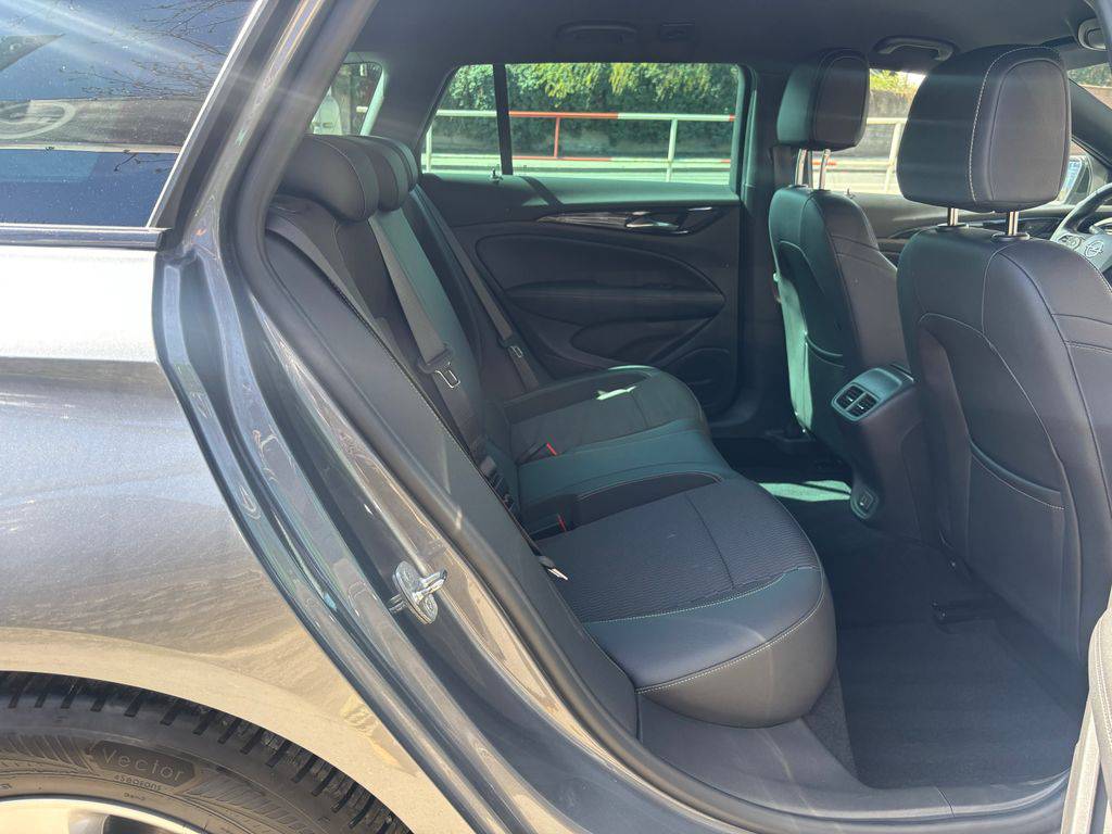 Opel Insignia 2.0CDTi/2021/1MAJ,MAN6-ZÁRUKA2