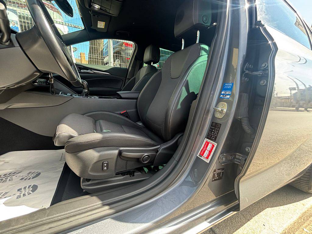 Opel Insignia 2.0CDTi/2021/1MAJ,MAN6-ZÁRUKA2