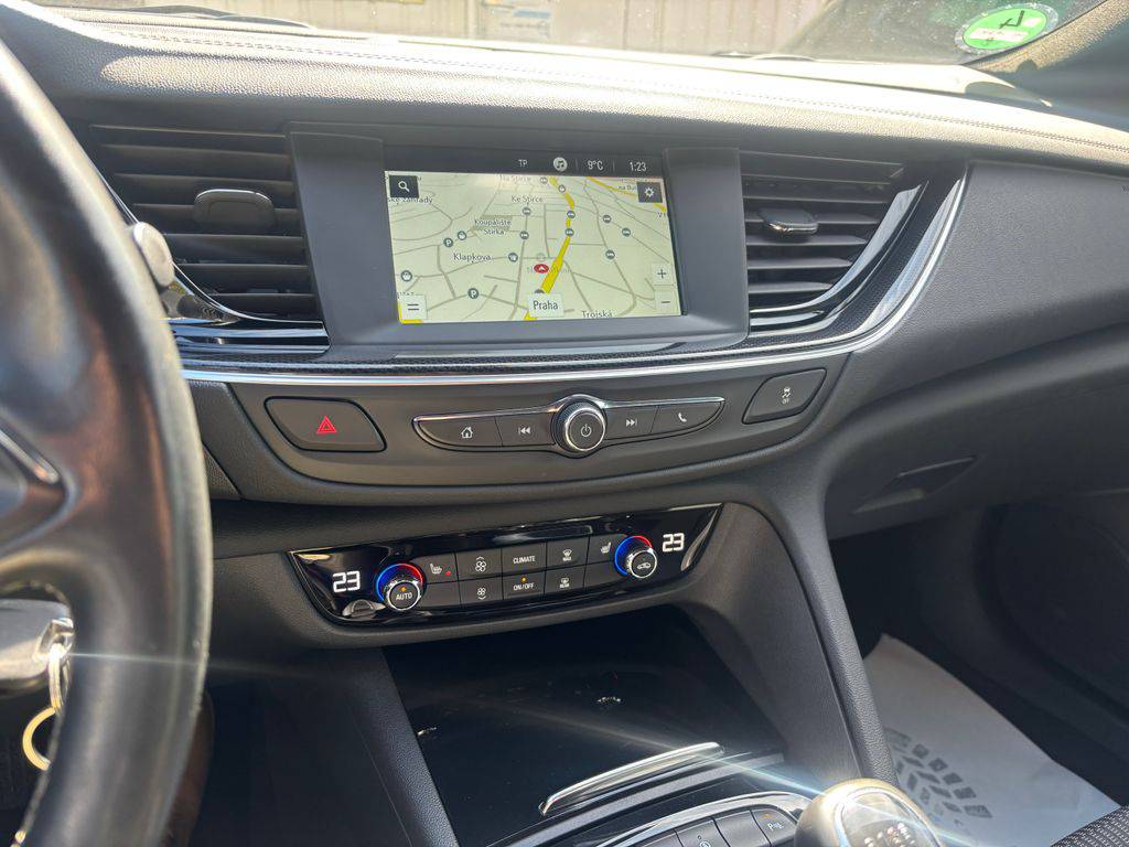 Opel Insignia 2.0CDTi/2021/1MAJ,MAN6-ZÁRUKA2