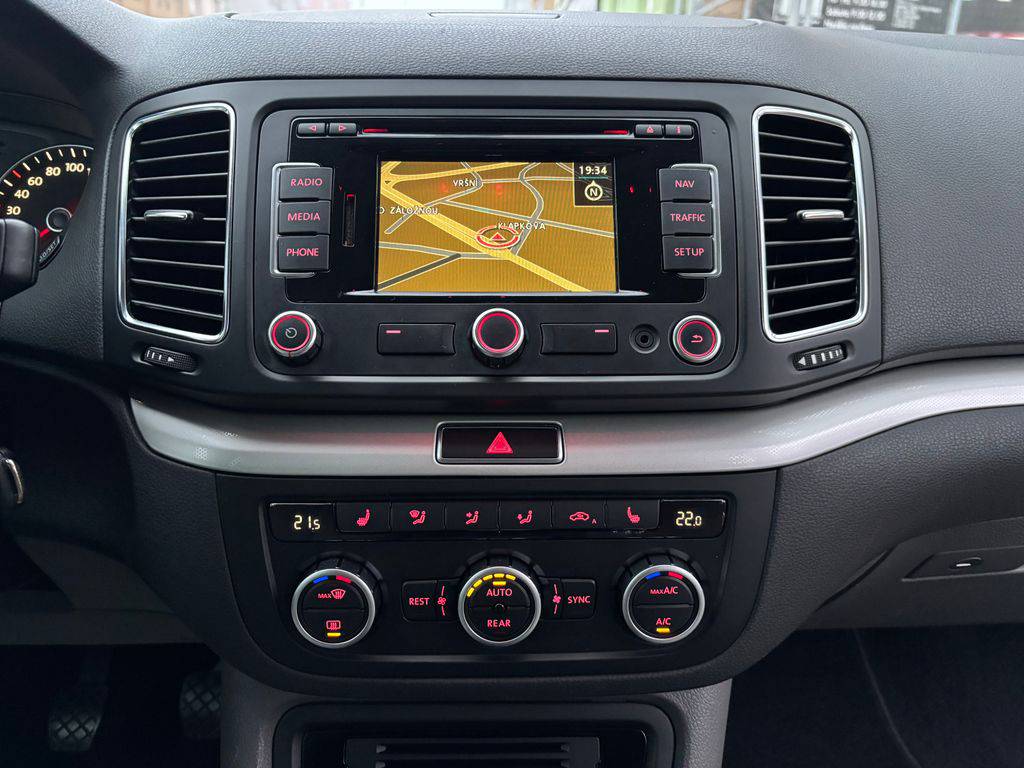 Seat Alhambra 2.0TDi-103kW/STYLE/7MÍST/MAN6/