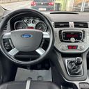 Ford Kuga 2.0TDCi/2010/ČR-4X4-TITANIUM