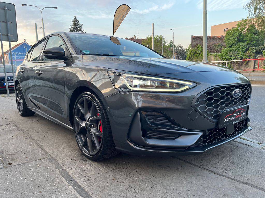 Ford Focus 2.3 ST/2024/Performance,AT,1MA