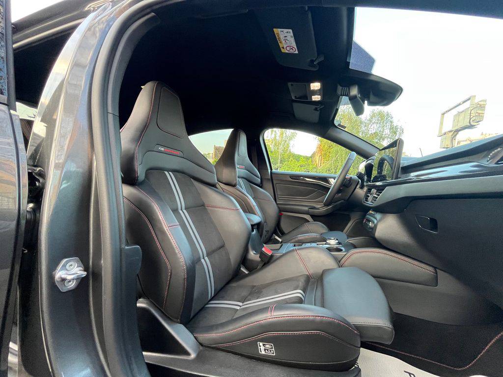 Ford Focus 2.3 ST/2024/Performance,AT,1MA