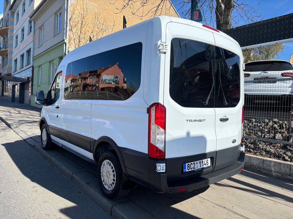 Ford Transit 2.2TDCi-L2H2-9MÍST-DPH-CZ-1MAJ