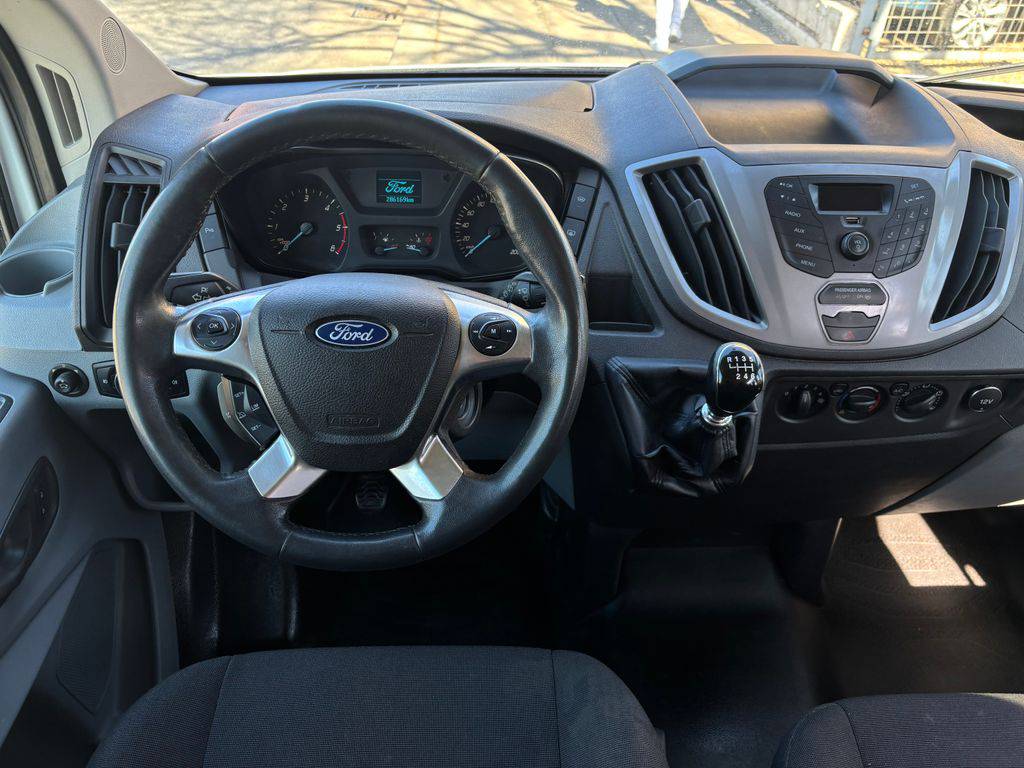 Ford Transit 2.2TDCi-L2H2-9MÍST-DPH-CZ-1MAJ