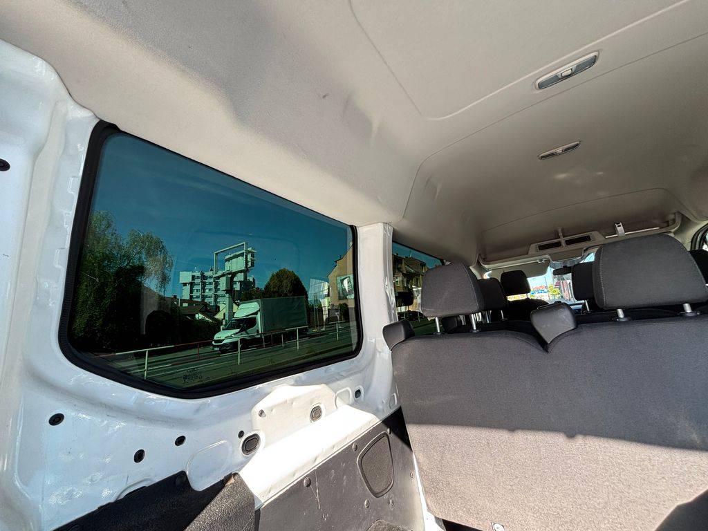 Ford Transit 2.2TDCi-L2H2-9MÍST-DPH-CZ-1MAJ