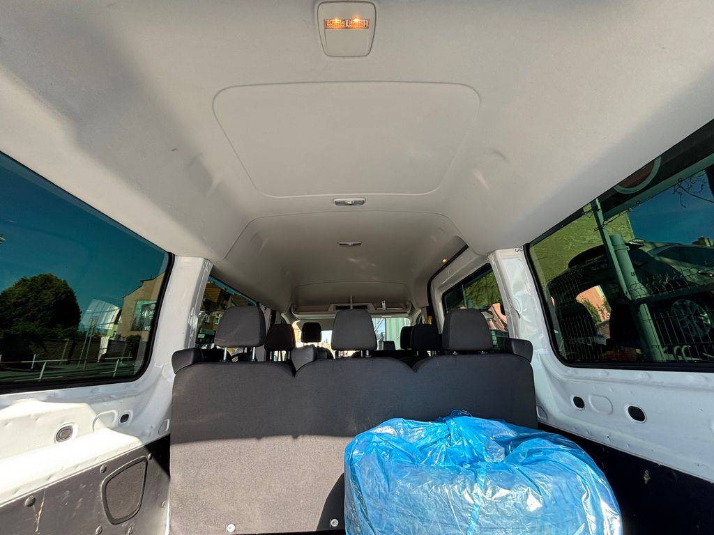 Ford Transit 2.2TDCi-L2H2-9MÍST-DPH-CZ-1MAJ