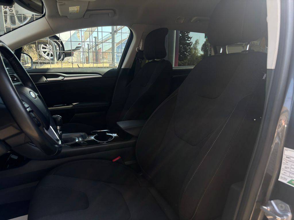 Ford Mondeo 2.0TDCi/2017/4x4-CZ-2MAJ-MANUÁ