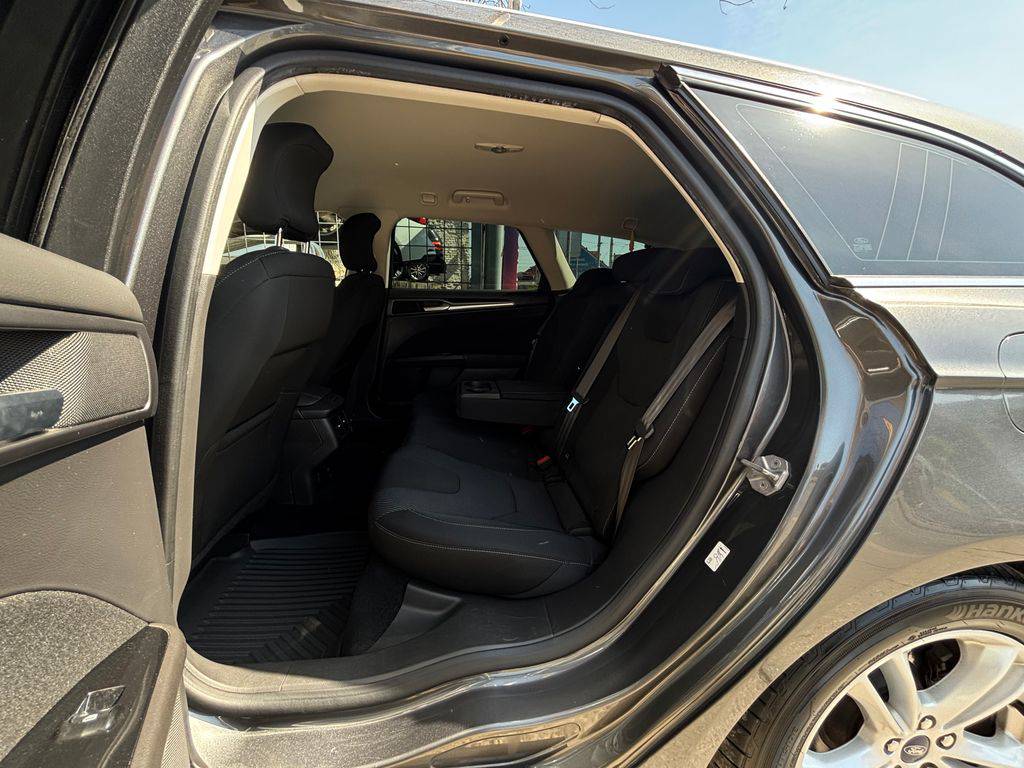 Ford Mondeo 2.0TDCi/2017/4x4-CZ-2MAJ-MANUÁ