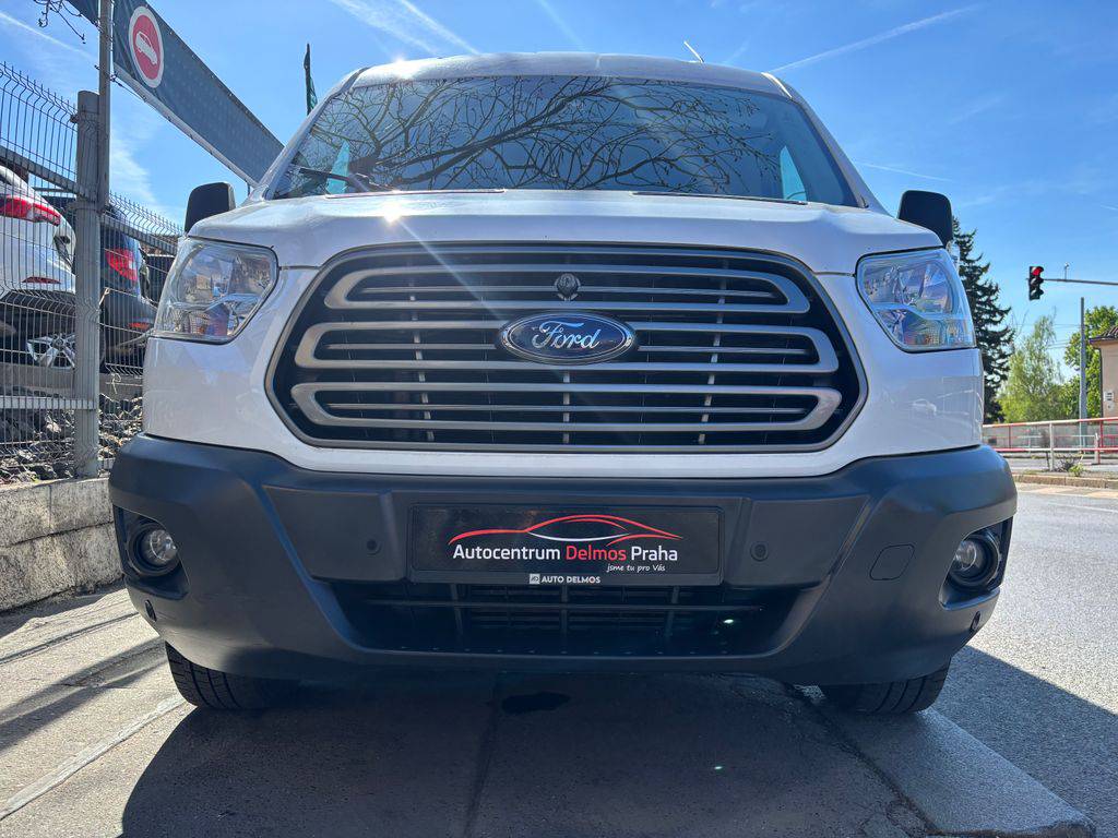 Ford Transit 2.2TDCi-L2H2-9MÍST-DPH-CZ-1MAJ