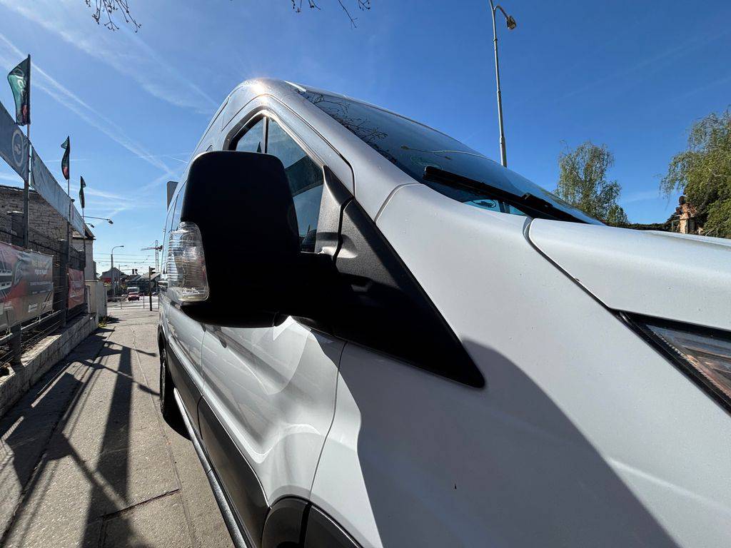 Ford Transit 2.2TDCi-L2H2-9MÍST-DPH-CZ-1MAJ