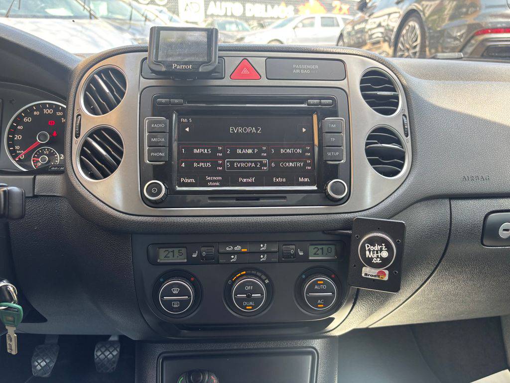 Volkswagen Tiguan 2.0TD/2010/CZ-SPORT-TAŽNÉ-MAN6