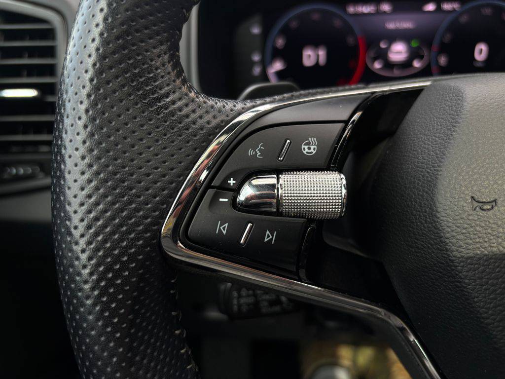 Škoda Karoq 1.5TSI/2022/SPORTLINE,AT-ZÁRUK