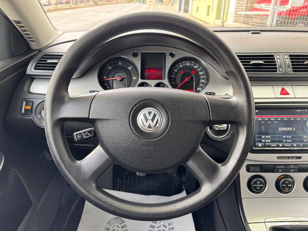 Volkswagen Passat 2.0TDI-100KW*TAŽNÉ*MAN6/2008/