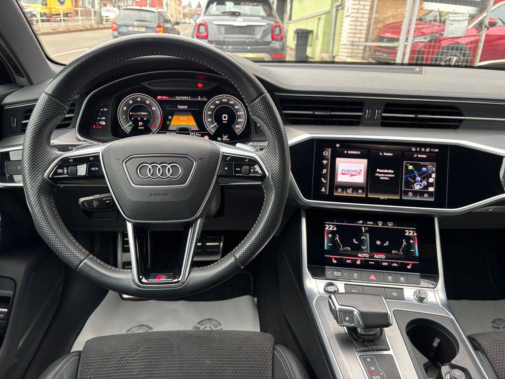 Audi A6 55TFSIe/2021/4X4,S-LINE-270FK6