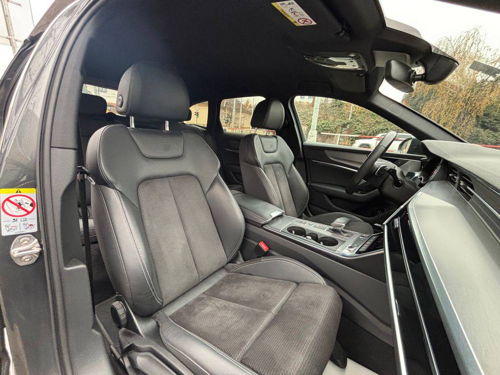 Audi A6 55TFSIe/2021/4X4,S-LINE-270FK6