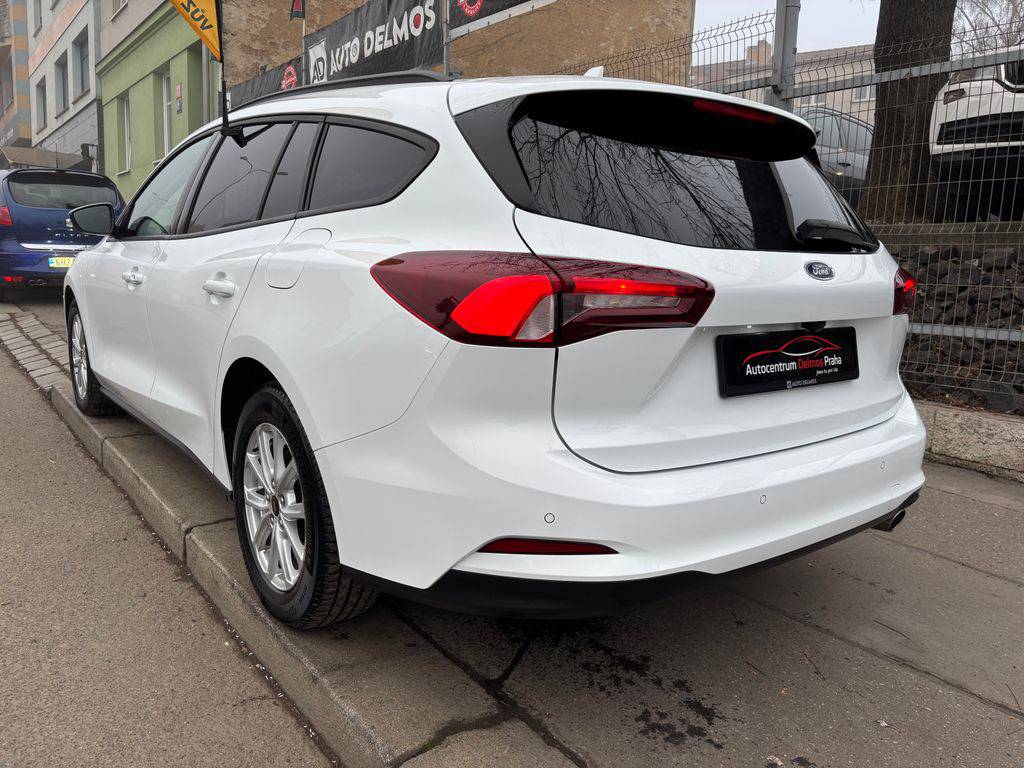 Ford Focus 1.5EB/2023/1MAJ,COOL-ZÁRUKA36