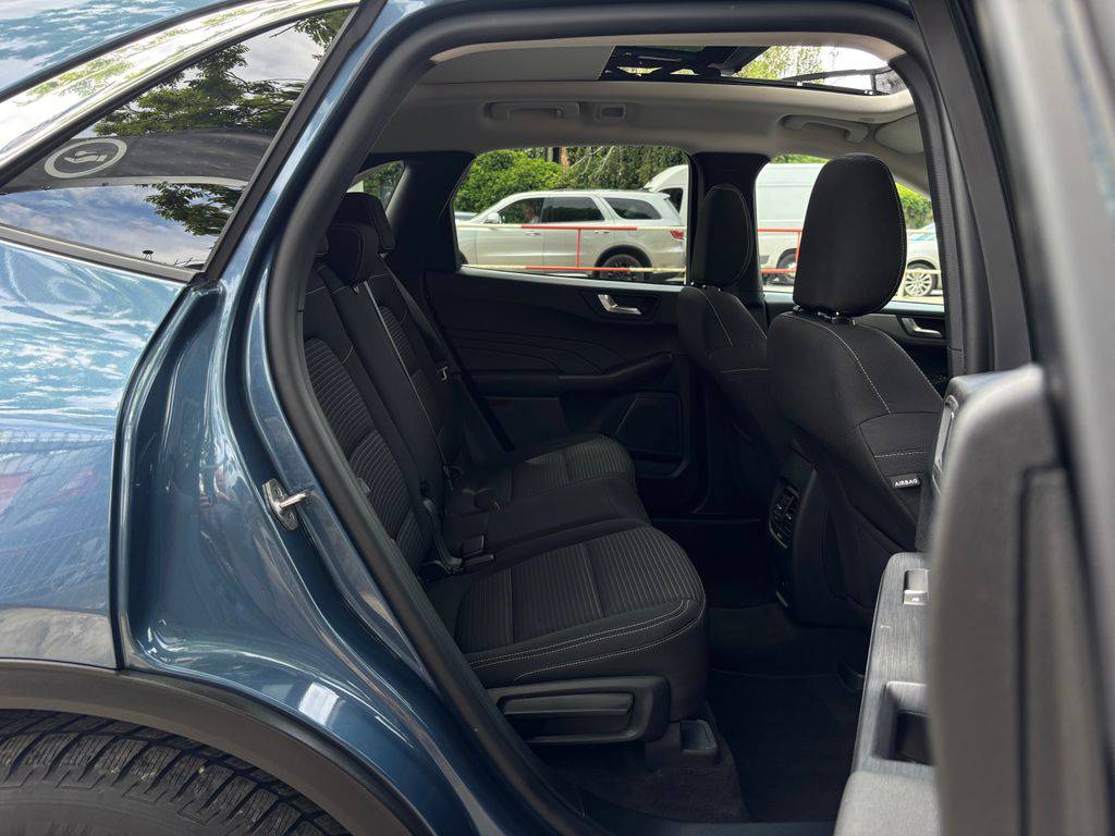 Ford Kuga 2.5PHEV/2023/TITANIUN X-1MAJ-Z