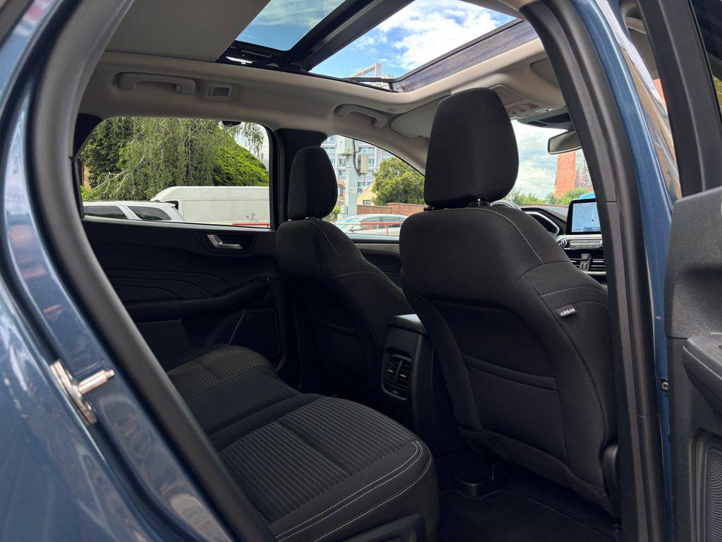 Ford Kuga 2.5PHEV/2023/TITANIUN X-1MAJ-Z