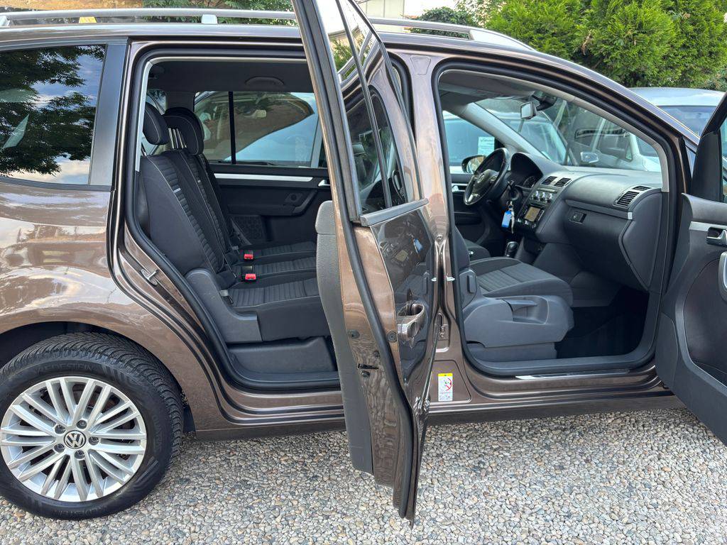 Volkswagen Touran 1.4TSI-103KW.DSG.7MÍST.ZÁRUKA