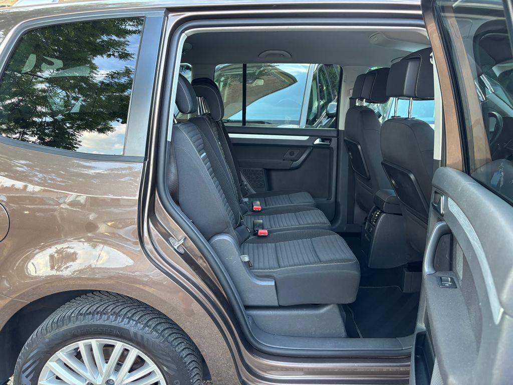 Volkswagen Touran 1.4TSI-103KW.DSG.7MÍST.ZÁRUKA