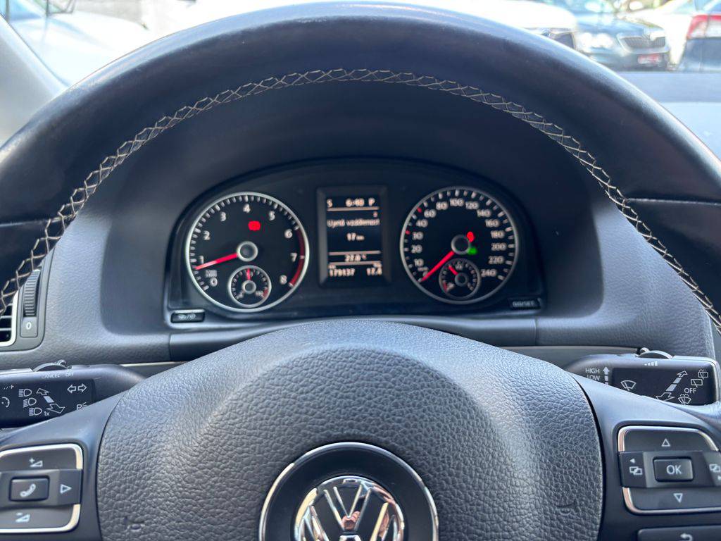 Volkswagen Touran 1.4TSI-103KW.DSG.7MÍST.ZÁRUKA