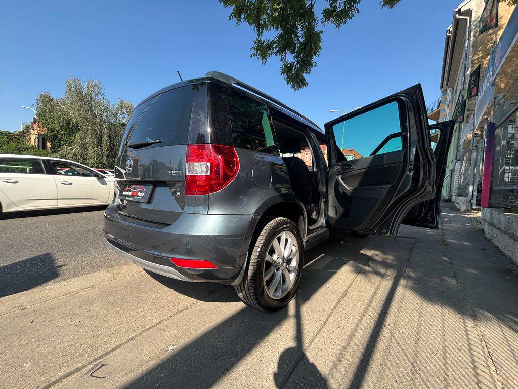 Škoda Yeti 1.4TSi-90KW/2015/ELEGANCE.1MAJ
