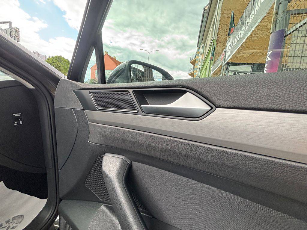 Volkswagen Passat 2.0TDi/2023/AT.1MAJ.TAŽNÉ.ZÁRU